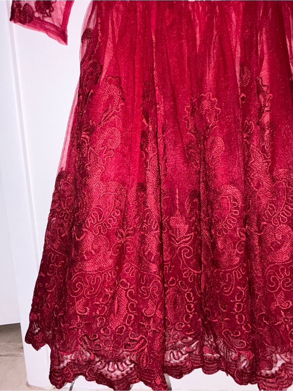 Chi Chi London Burgundy Lace Party Dress - 2 - Picture 7 of 8